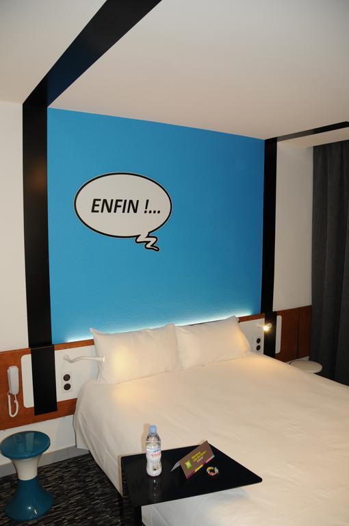 Ibis Styles Chambery Centre Gare Hotel Szoba fotó